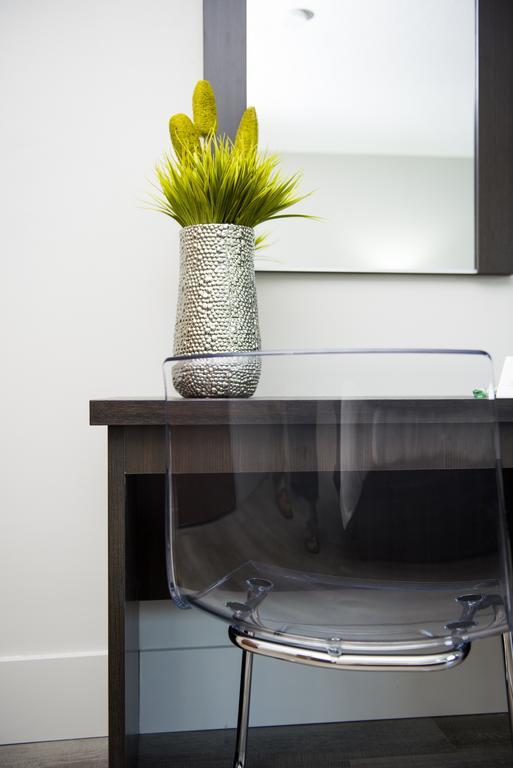 V Hotel & Suites Moncton Rum bild