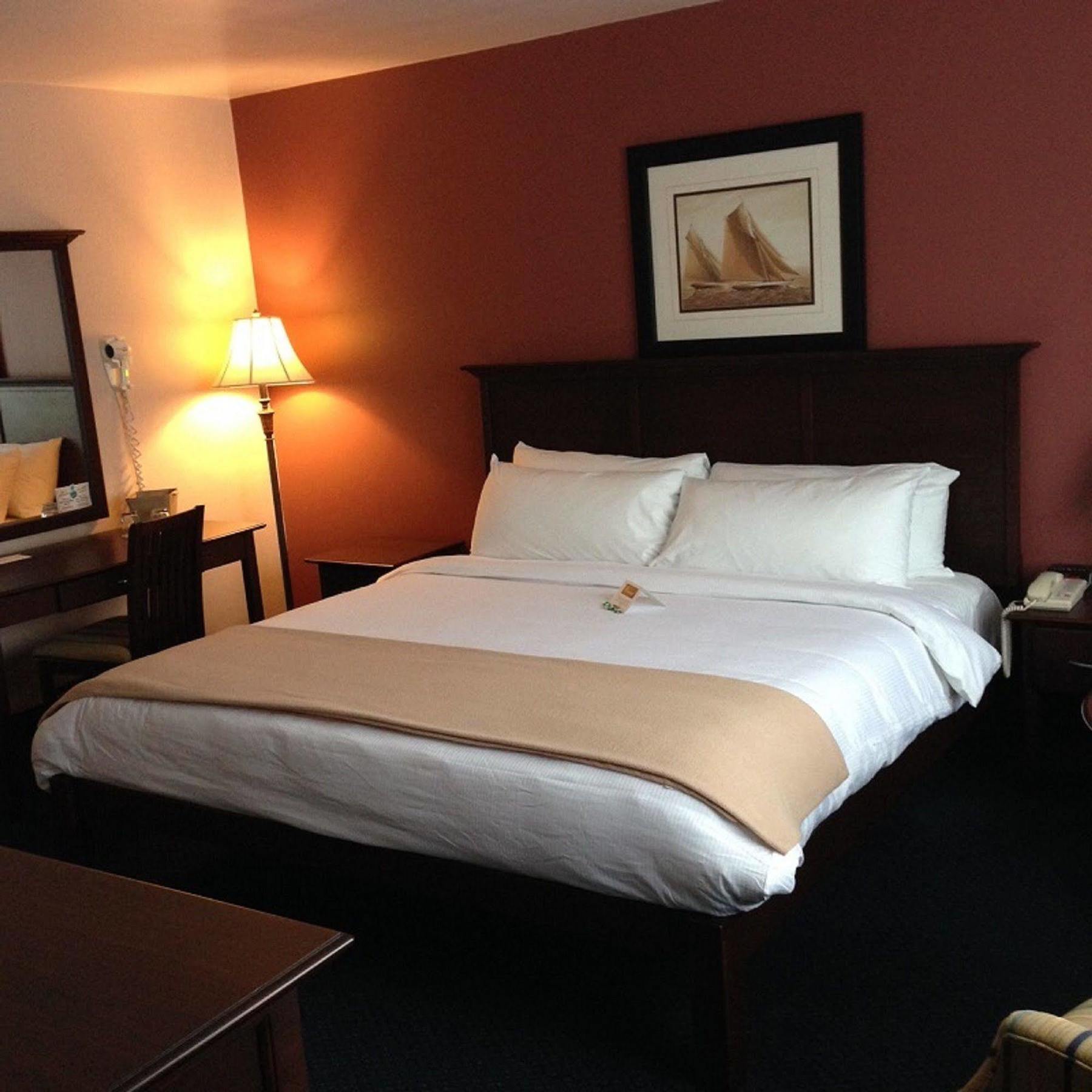 V Hotel & Suites Moncton Exteriör bild